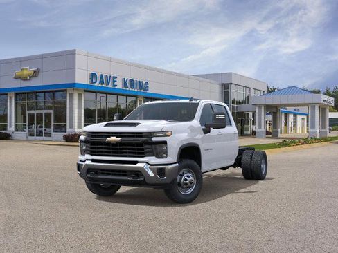 New 2026 Chevrolet Silverado 3500 W/T w/ WT Convenience Package AWD/4WD image 39