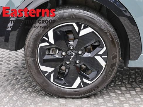 Used 2023 Kia Niro Wind w/ Wind Preserve Package FWD image 29