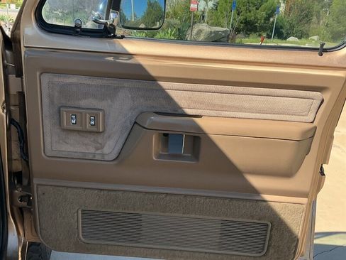 Used 1991 Dodge D/W Truck 350 image 32