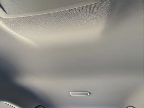 Used 2021 Nissan Sentra SV image 12