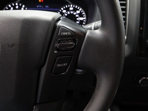 Used 2022 Nissan Frontier SV image 29