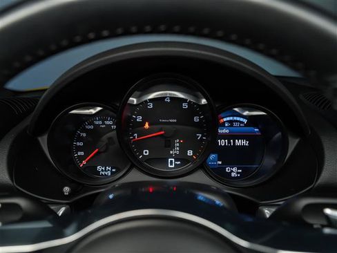 Certified 2023 Porsche 718 Cayman RWD image 18