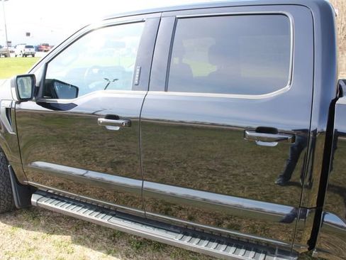 Used 2023 Ford F150 XLT w/ Equipment Group 302A High image 11