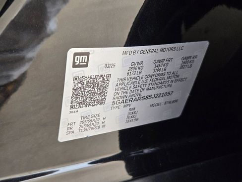 Used 2025 Buick Enclave Preferred image 33