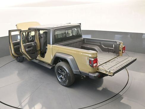 New 2026 Jeep Gladiator Sport image 62
