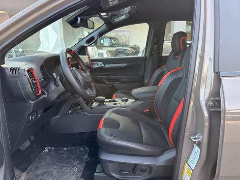 Used 2025 Ford Ranger Raptor image 5