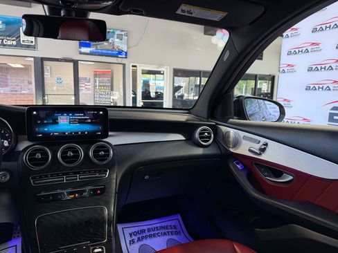 Used 2021 Mercedes-Benz GLC 300 4MATIC w/ AMG Line image 31