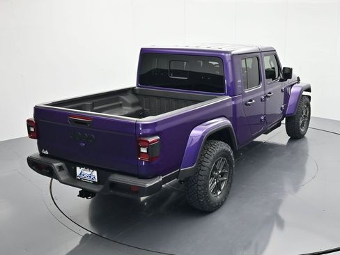 New 2026 Jeep Gladiator Sport AWD/4WD image 32