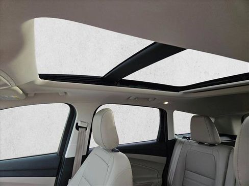 Used 2018 Ford Escape Titanium image 16