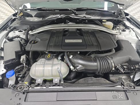 Used 2022 Ford Mustang GT Premium w/ Equipment Group 401A RWD image 5