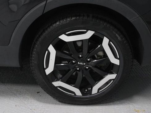 Used 2025 Kia Telluride S AWD/4WD image 19