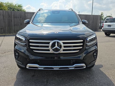 Certified 2026 Mercedes-Benz GLB 250 4MATIC image 8