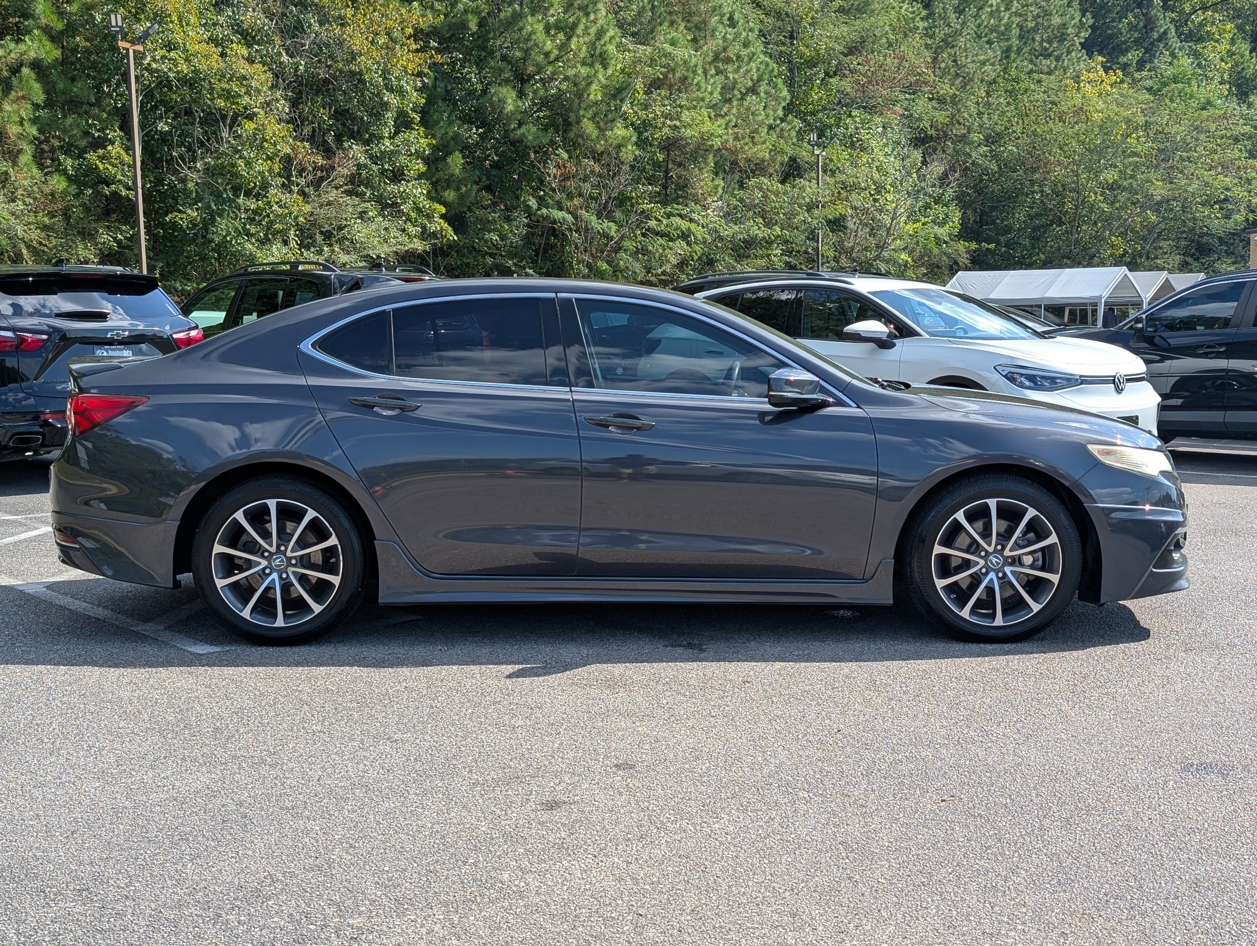 Used 2015 Acura TLX w/ Advance Package FWD image 10