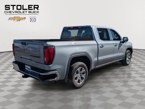 Used 2024 GMC Sierra 1500 SLT image 3
