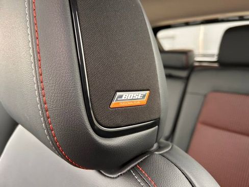 New 2025 Nissan Kicks SR w/ SR Premium Package image 26