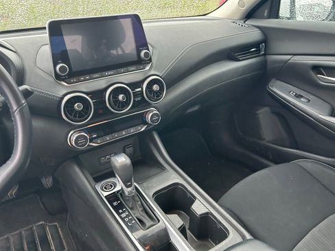 Used 2021 Nissan Sentra SV image 6