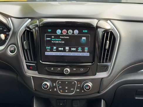 Used 2018 Chevrolet Traverse LT image 14