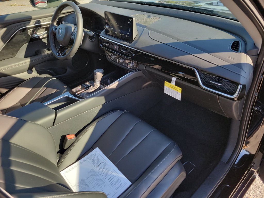 Certified 2026 Acura ADX FWD image 4