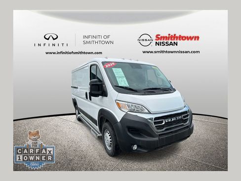 Used 2025 RAM ProMaster 2500 w/ U-Haul Equipment Group FWD image 1
