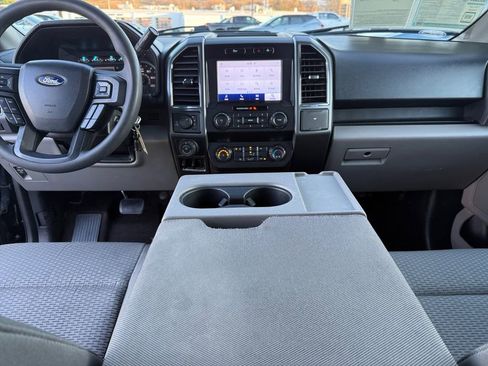 Used 2020 Ford F150 XLT w/ Heavy-Duty Payload Package image 13