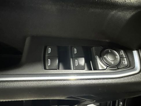 Used 2022 GMC Sierra 1500 Elevation AWD/4WD image 18