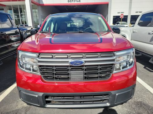 Used 2022 Ford Maverick Lariat w/ Lariat Luxury Package image 2