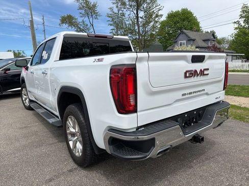 Used 2019 GMC Sierra 1500 SLT w/ SLT Premium Plus Package AWD/4WD image 5
