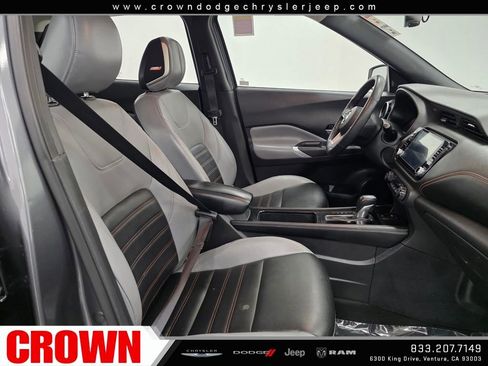 Used 2021 Nissan Kicks SR w/ SR Premium Package image 12