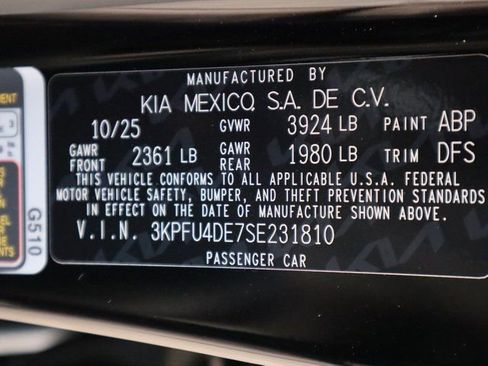 New 2025 Kia K4 EX image 42