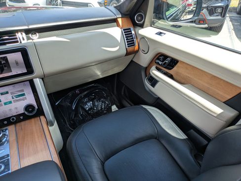 Used 2018 Land Rover Range Rover Autobiography AWD/4WD image 16