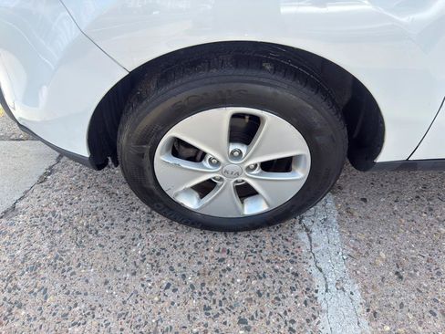 Used 2016 Kia Soul image 17