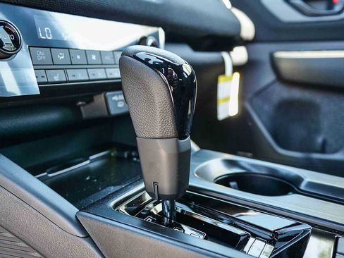 New 2026 Subaru Outback Limited image 23