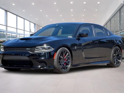 Used 2015 Dodge Charger SRT Hellcat RWD image 8
