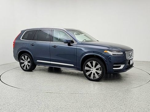 Certified 2024 Volvo XC90 T8 Plus w/ Protection Package Premier AWD/4WD image 3