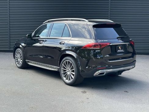 Used 2022 Mercedes-Benz GLE 350 4MATIC image 3