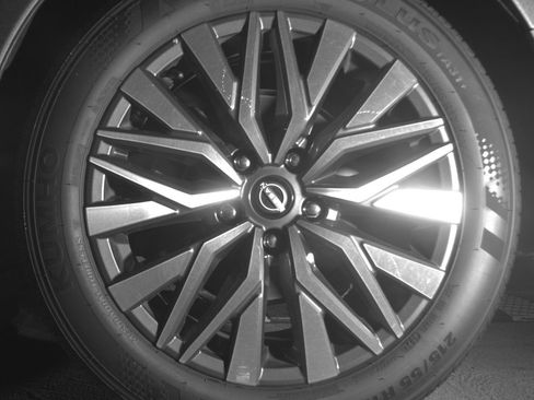 Used 2025 Nissan Altima 2.5 SV image 14