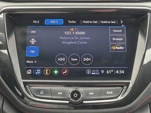 Used 2022 Chevrolet TrailBlazer RS w/ Technology Package FWD image 30