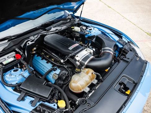 Used 2017 Ford Mustang GT Premium w/ Equipment Group 401A RWD image 71