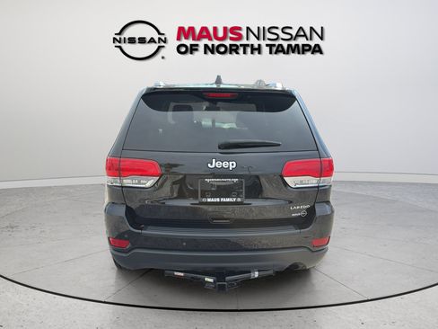 Used 2018 Jeep Grand Cherokee Laredo RWD image 9