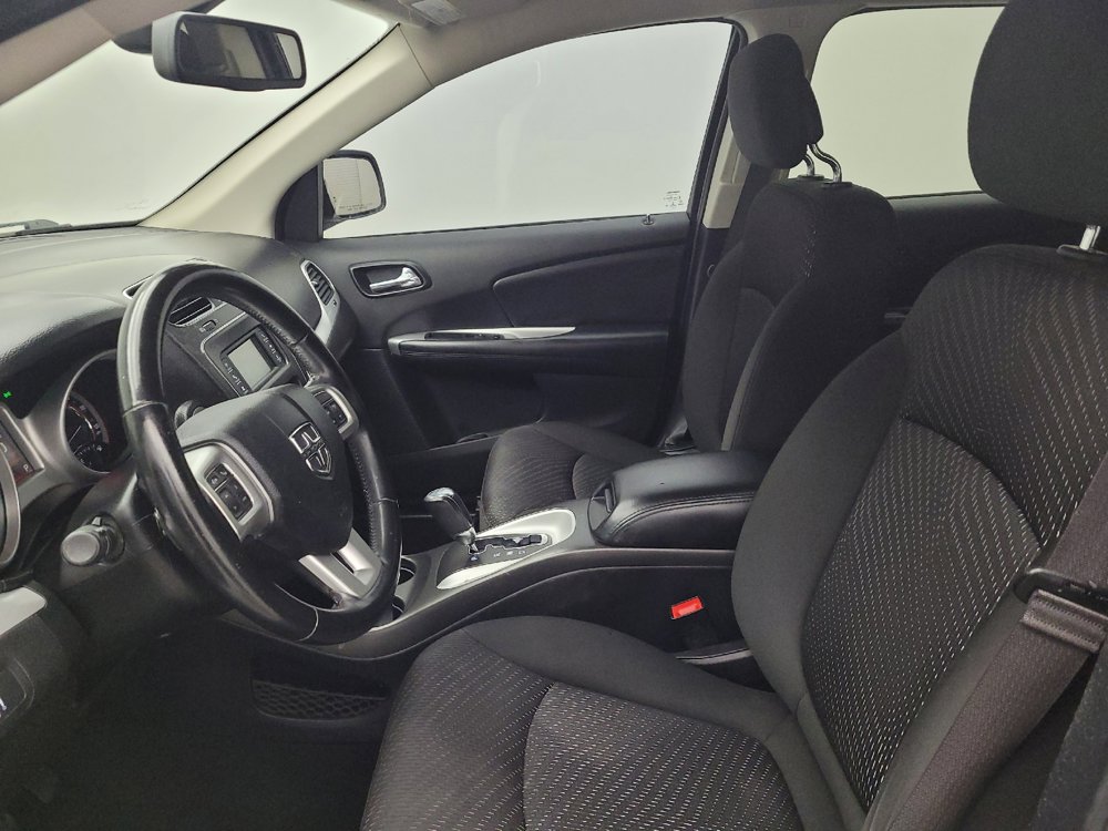 Used 2020 Dodge Journey SE w/ SE Popular Equipment Group FWD image 17