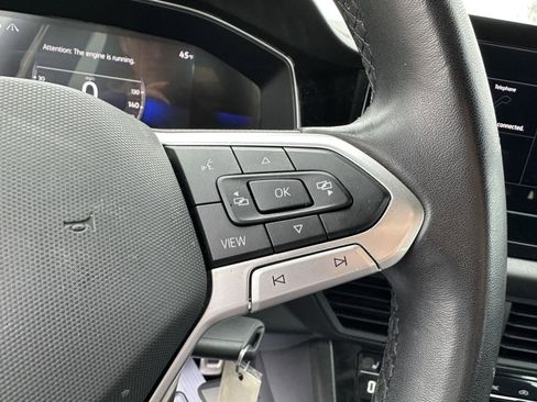 Used 2025 Volkswagen Jetta Sport FWD image 20