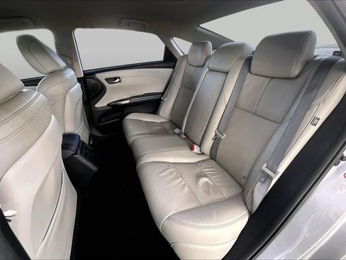 Used 2014 Toyota Avalon XLE FWD image 19