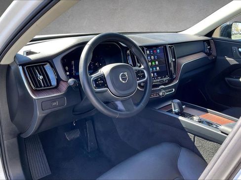 Certified 2023 Volvo XC60 B5 Plus w/ Protection Package Premier image 16