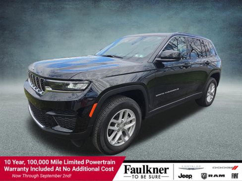 New 2025 Jeep Grand Cherokee Laredo X w/ Luxury Tech Group I AWD/4WD image 1