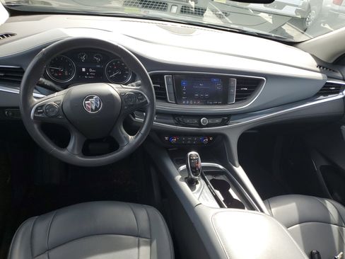 Used 2020 Buick Enclave Essence w/ Sport Touring Edition image 12