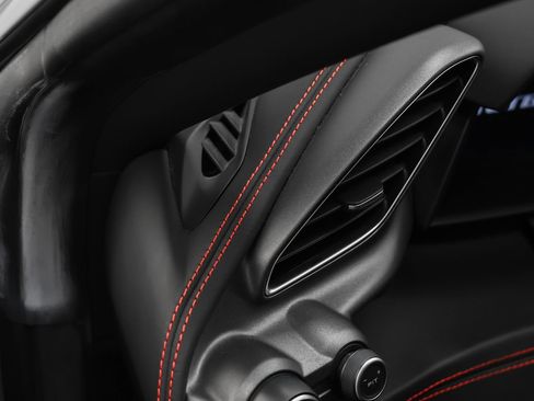 Certified 2018 Ferrari 488 GTB RWD image 49
