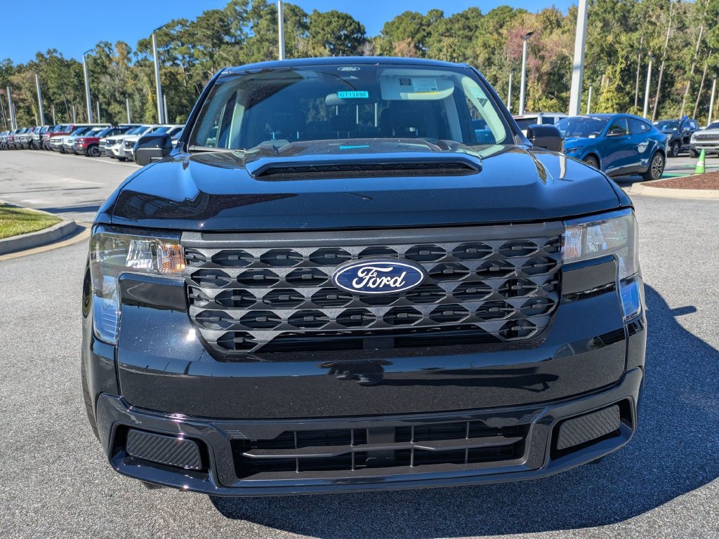 New 2026 Ford Maverick XLT w/ XLT Luxury Package FWD image 10