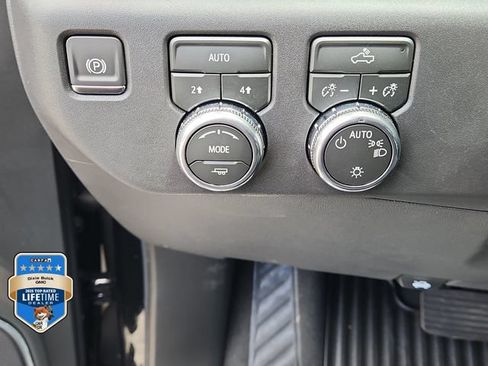 New 2026 GMC Sierra 1500 SLE AWD/4WD image 20