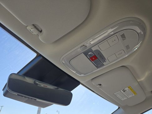 New 2026 Hyundai Ioniq 9 SEL image 19