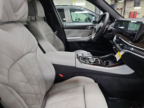 New 2026 BMW X5 xDrive40i image 10